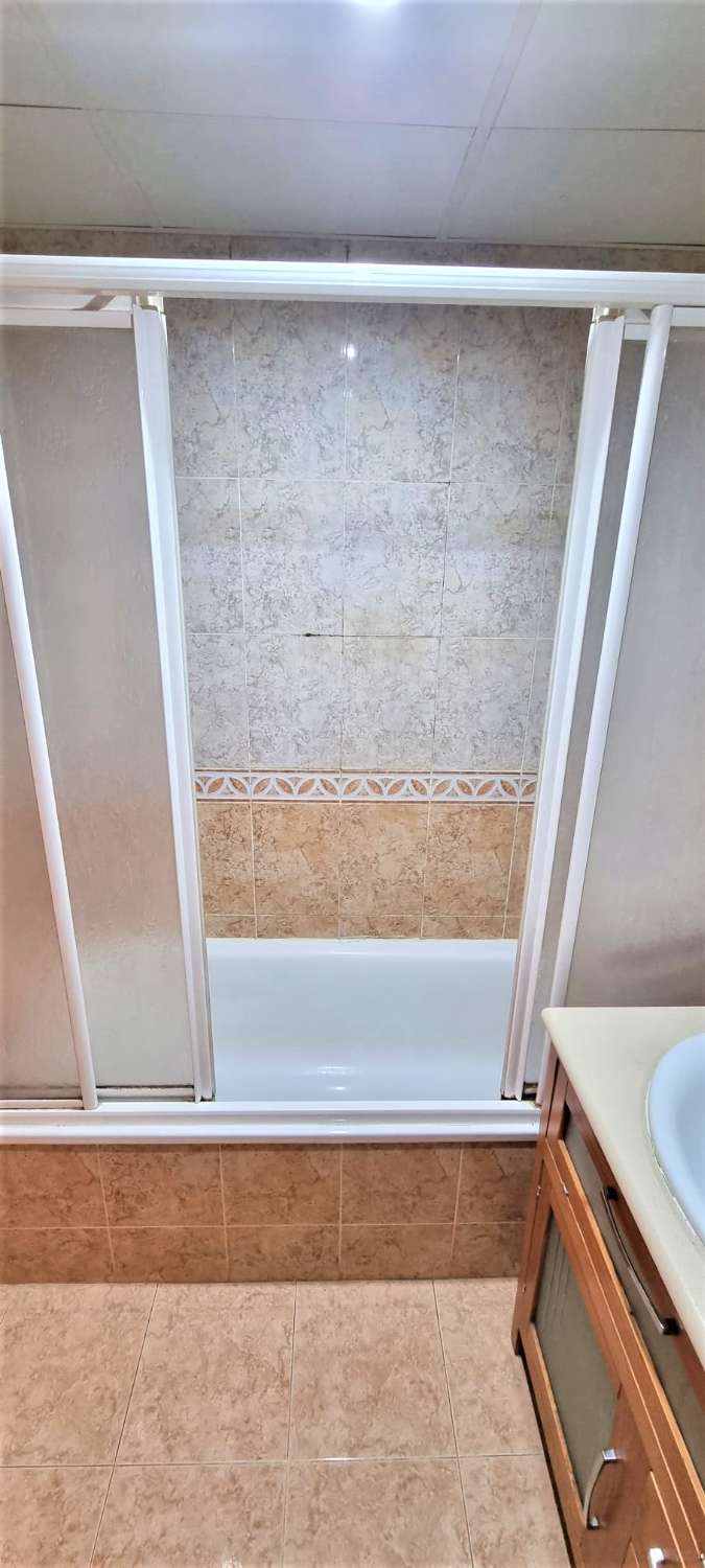 Piso de 3 habitaciones con aparcamiento