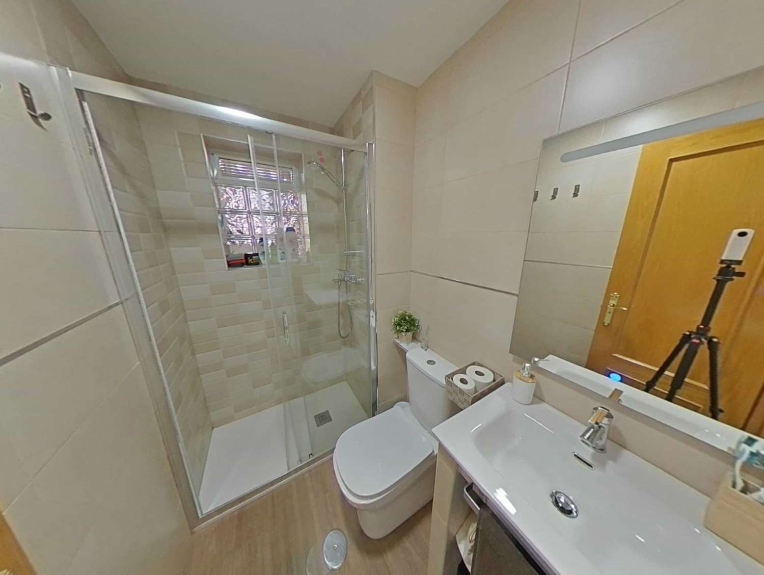 3-bedroom apartment in a closed area with terrace, pool, parking and storage room