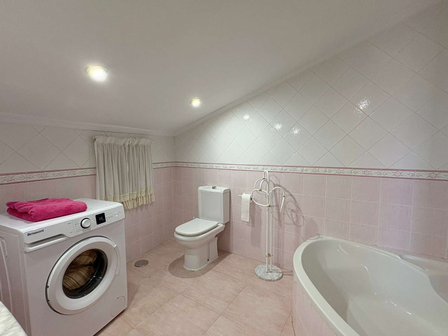 Penthouse for rent in Alhaurín de la Torre