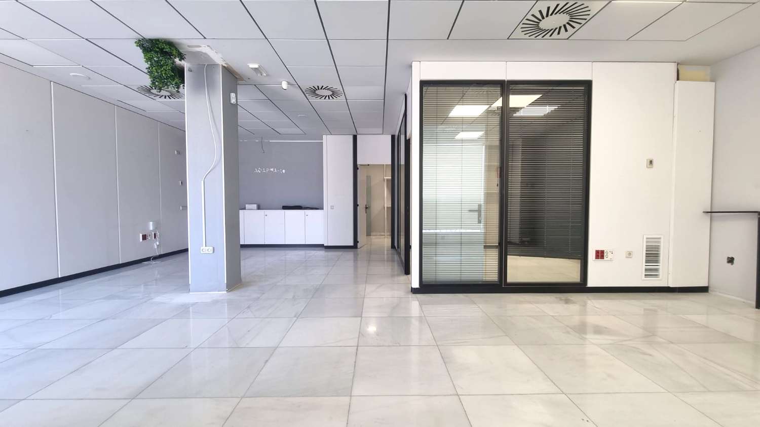 Commercial Premises in Churriana