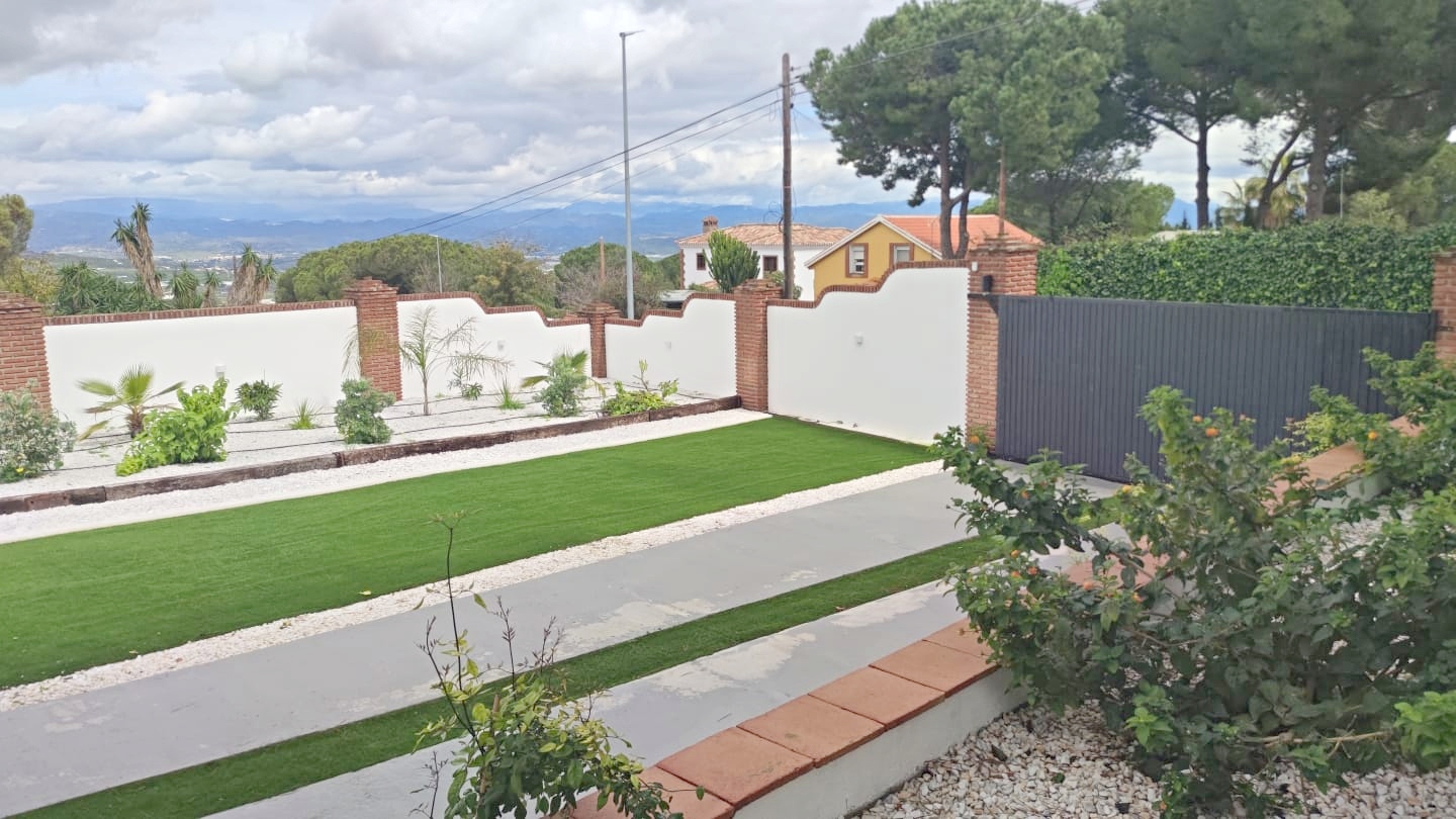 Impresionante villa en venta en Pinos de Alhaurin