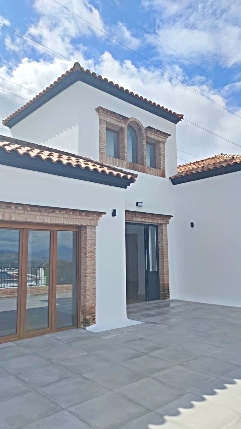 Impresionante villa en venta en Pinos de Alhaurin