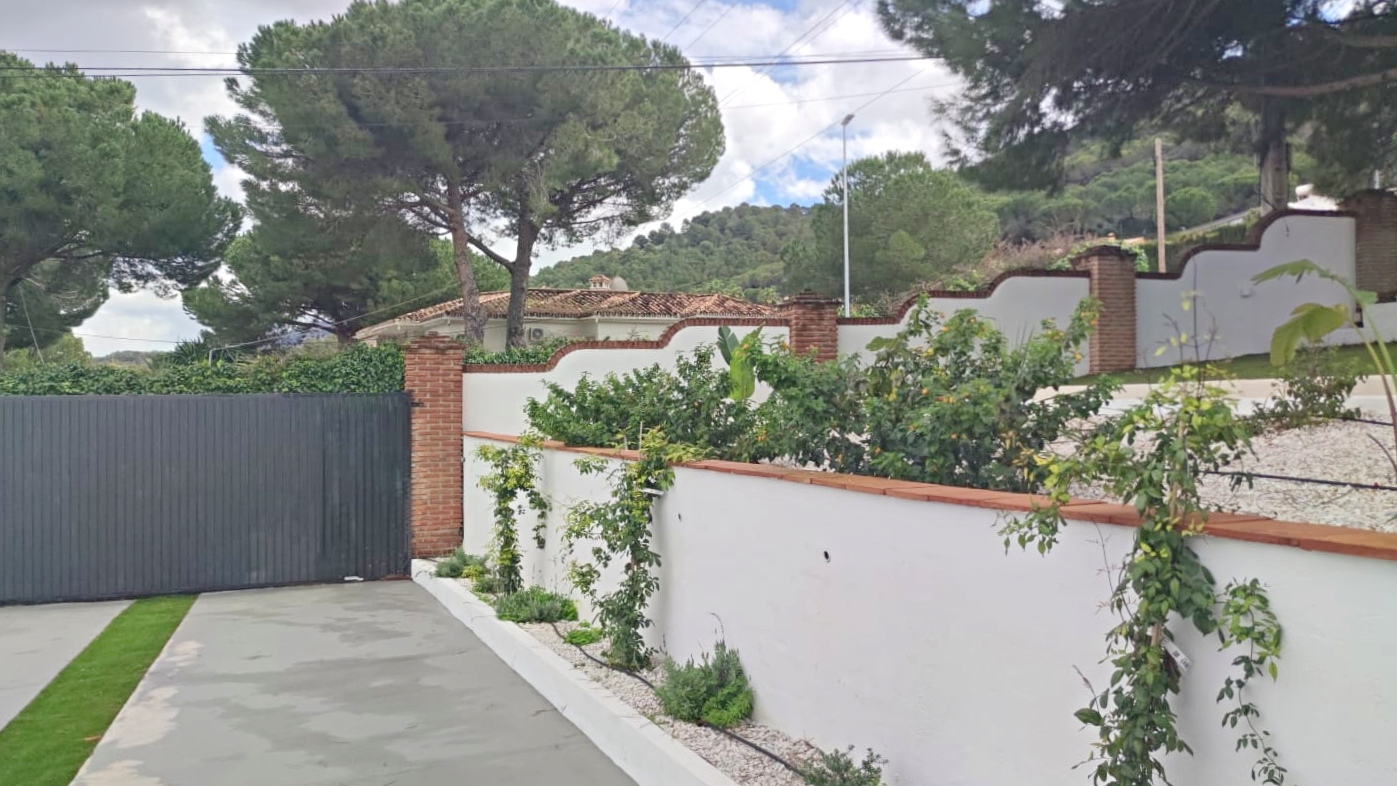 Impresionante villa en venta en Pinos de Alhaurin