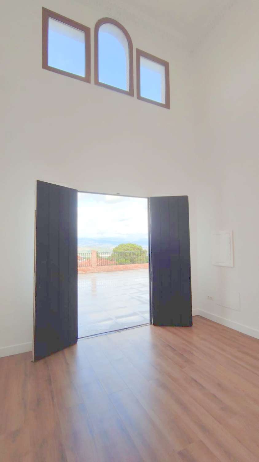Impresionante villa en venta en Pinos de Alhaurin