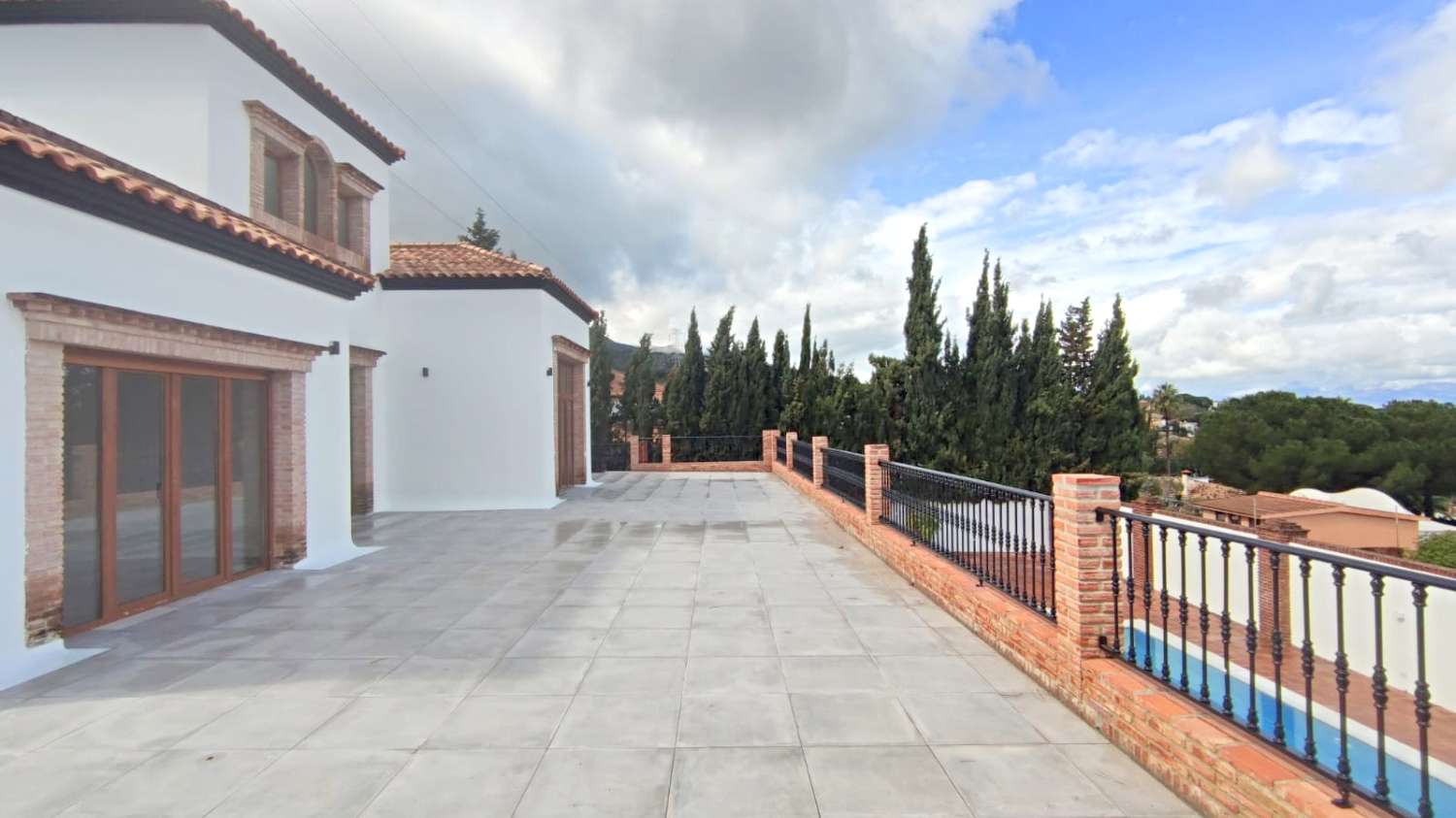Impresionante villa en venta en Pinos de Alhaurin