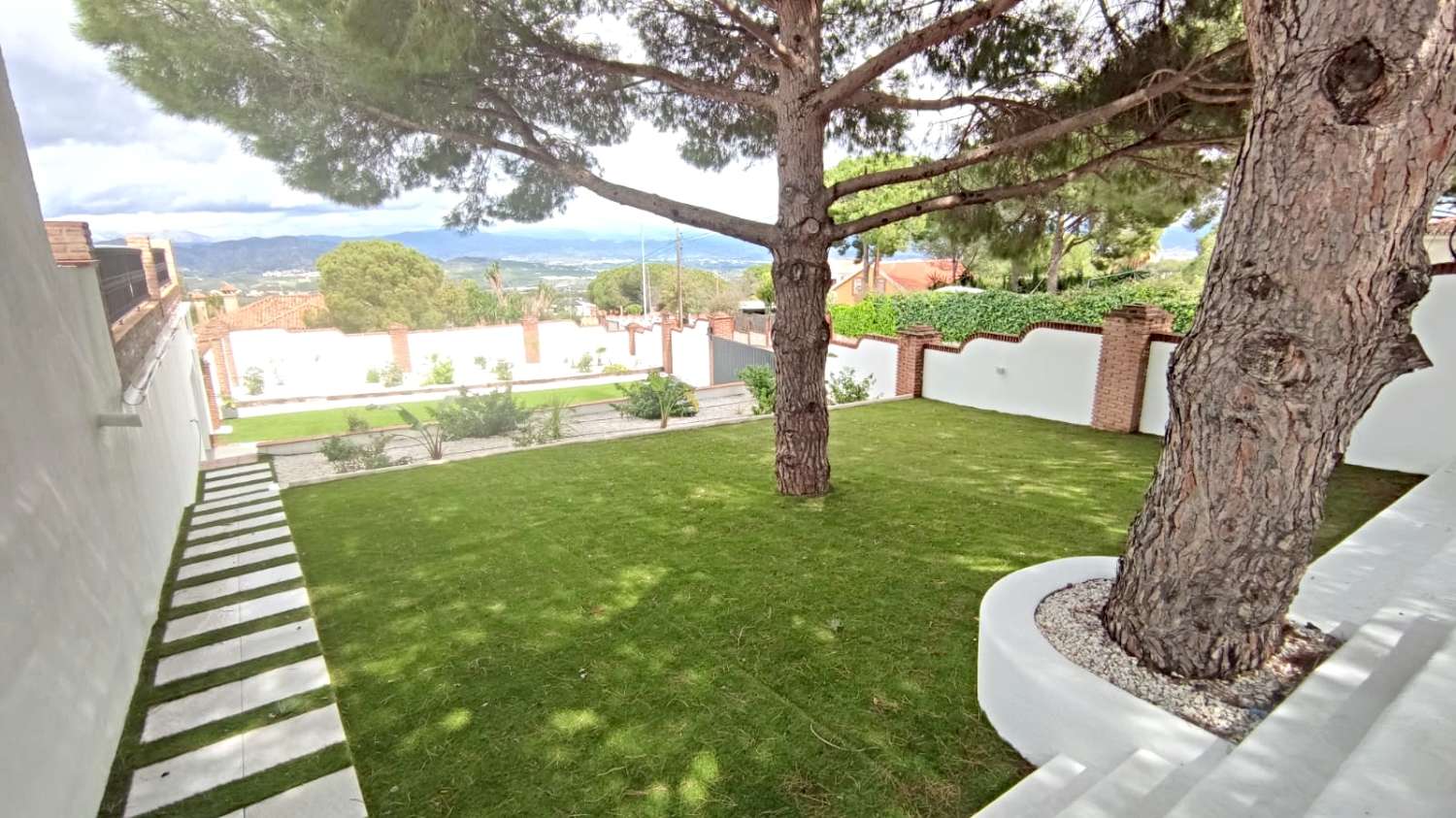 Impresionante villa en venta en Pinos de Alhaurin