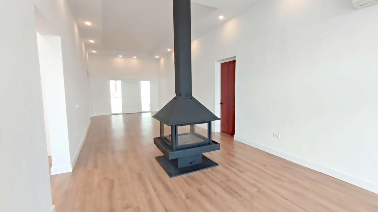 Impresionante villa en venta en Pinos de Alhaurin