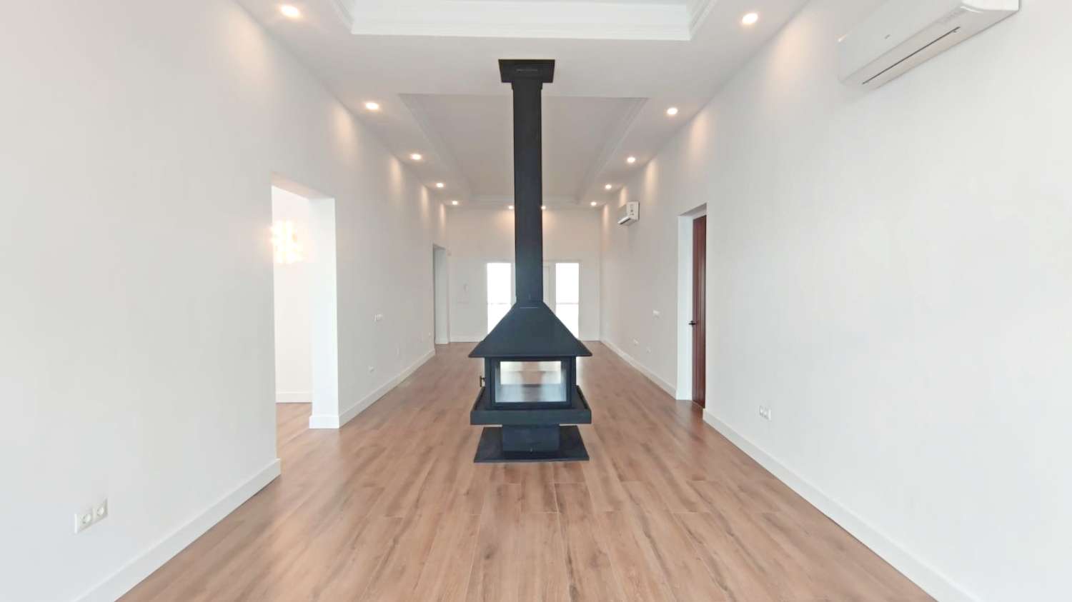 Impresionante villa en venta en Pinos de Alhaurin