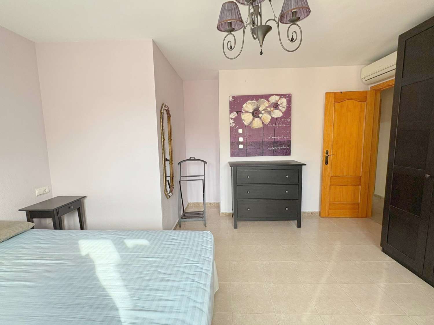 Ático de 2 dormitorios con terraza en zona Isaac Peral