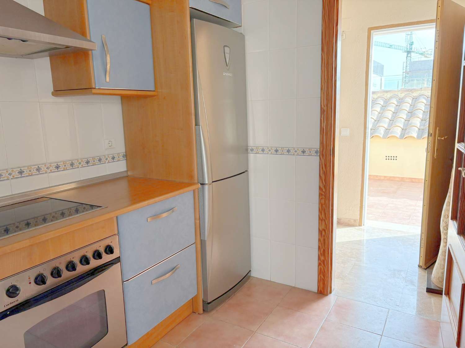 Ático de 2 dormitorios con terraza en zona Isaac Peral