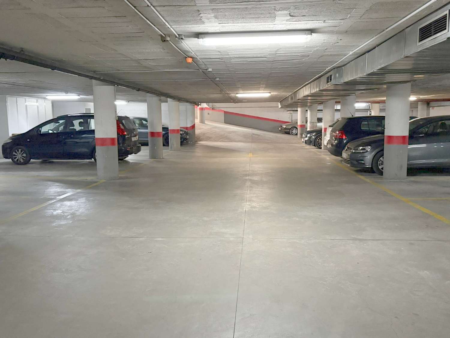 Ático de 2 dormitorios con terraza en zona Isaac Peral