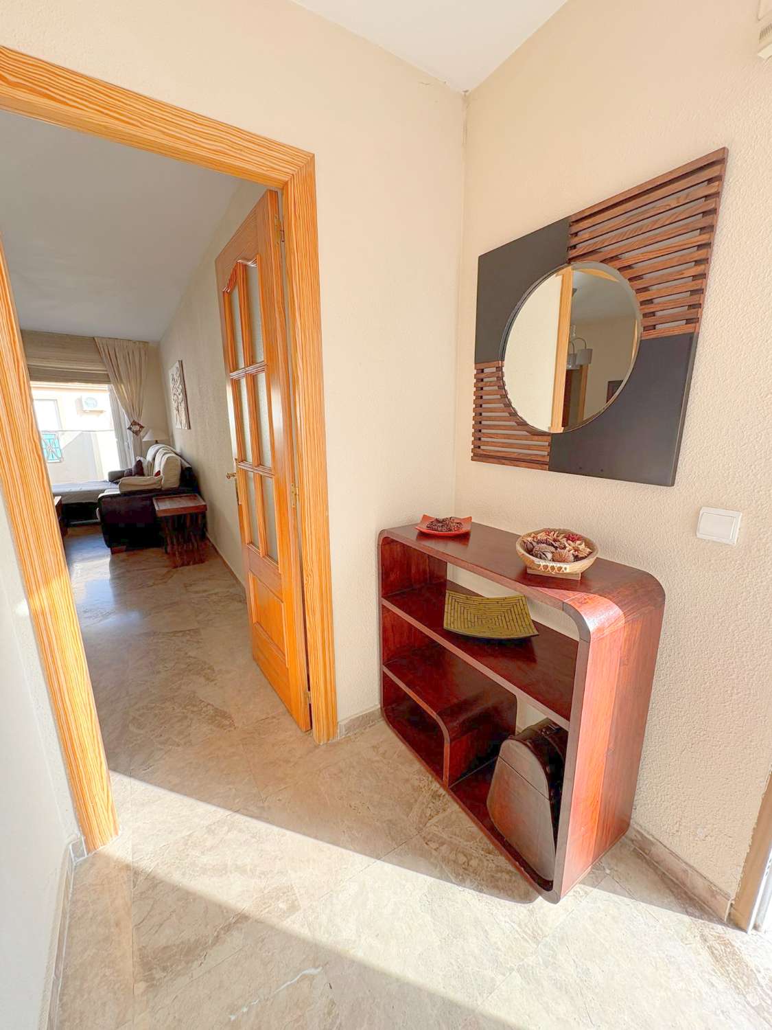 Ático de 2 dormitorios con terraza en zona Isaac Peral