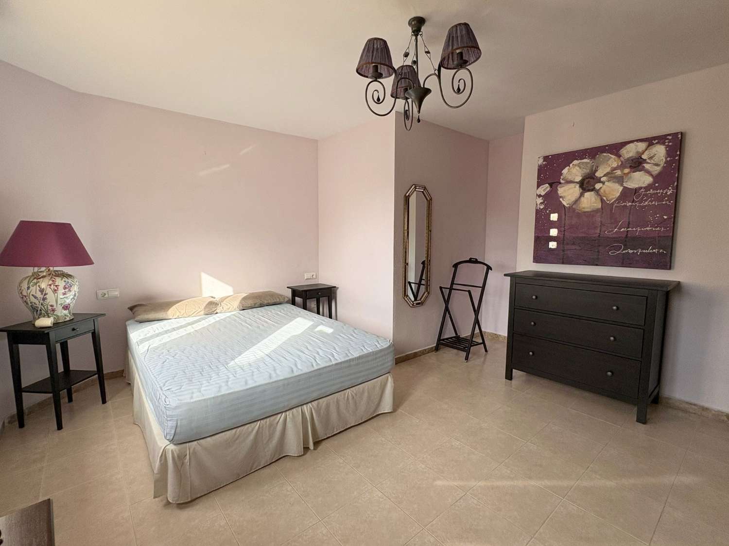 Ático de 2 dormitorios con terraza en zona Isaac Peral
