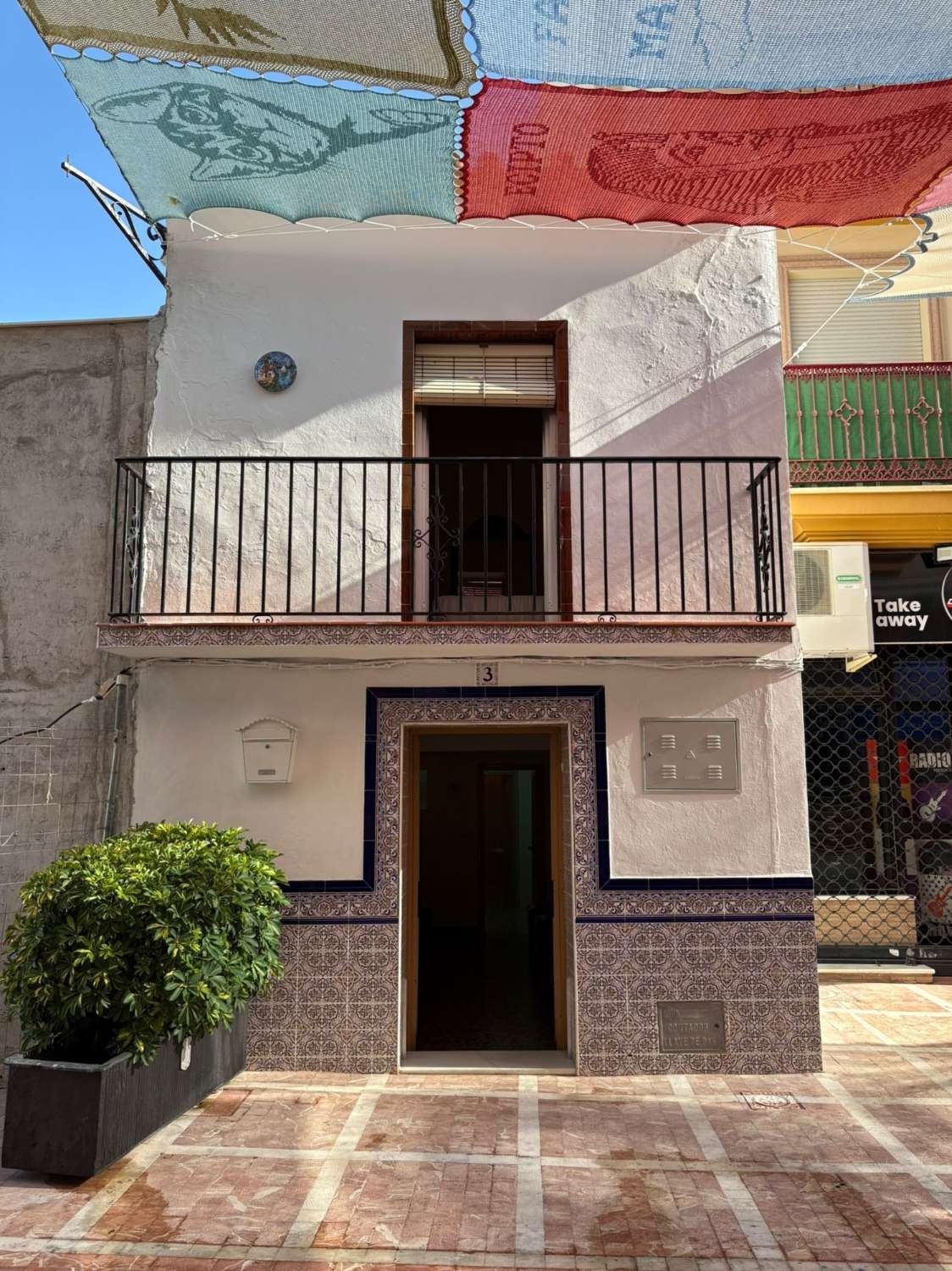 Casa adosada de 2 dormitorios en el centro de Alhaurin de la Torre