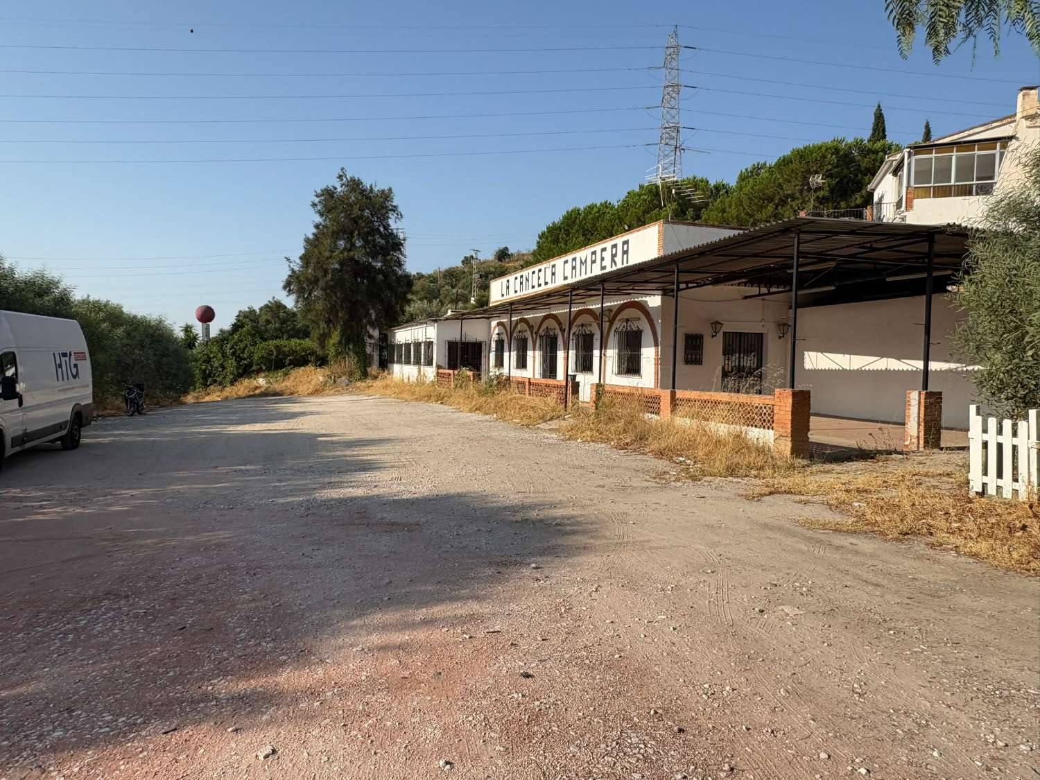 Finca de 6.000m2 junto a la A-45 a la entrada de la ciudad de Málaga