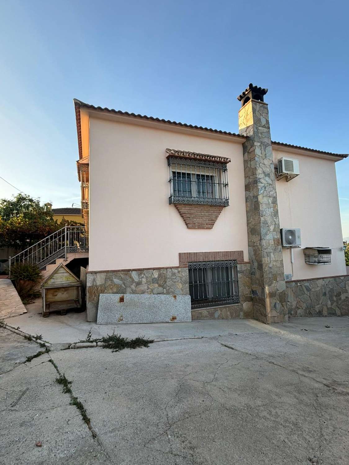 Chalet Independiente con piscina en Santa Clara (Alhaurín de la Torre)
