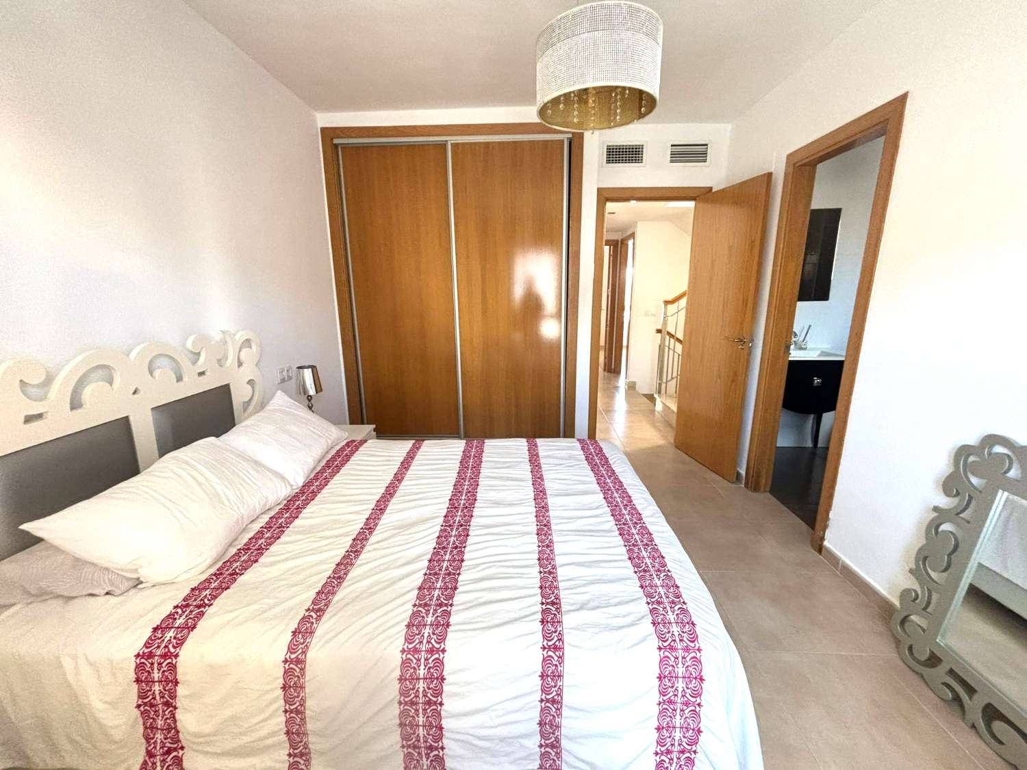 Magnificent semi-detached villa in Santa Amalia (Alhaurín de la Torre)