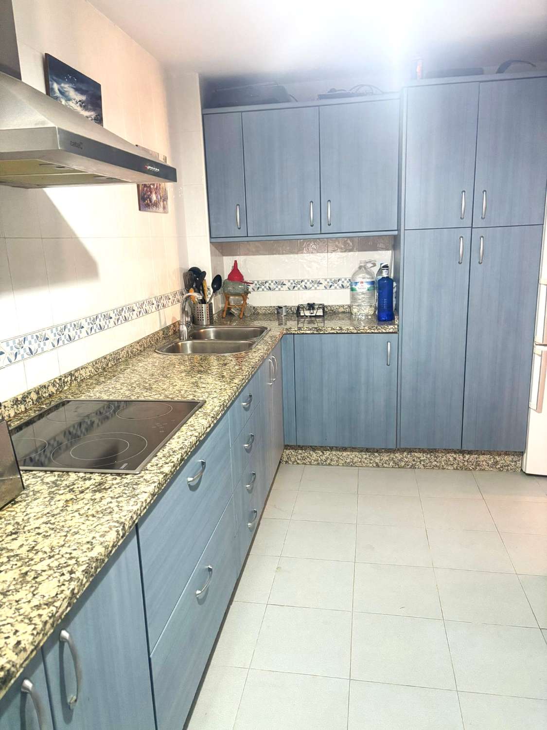 Three-bedroom apartment in the Puerta Capellanía residential complex.