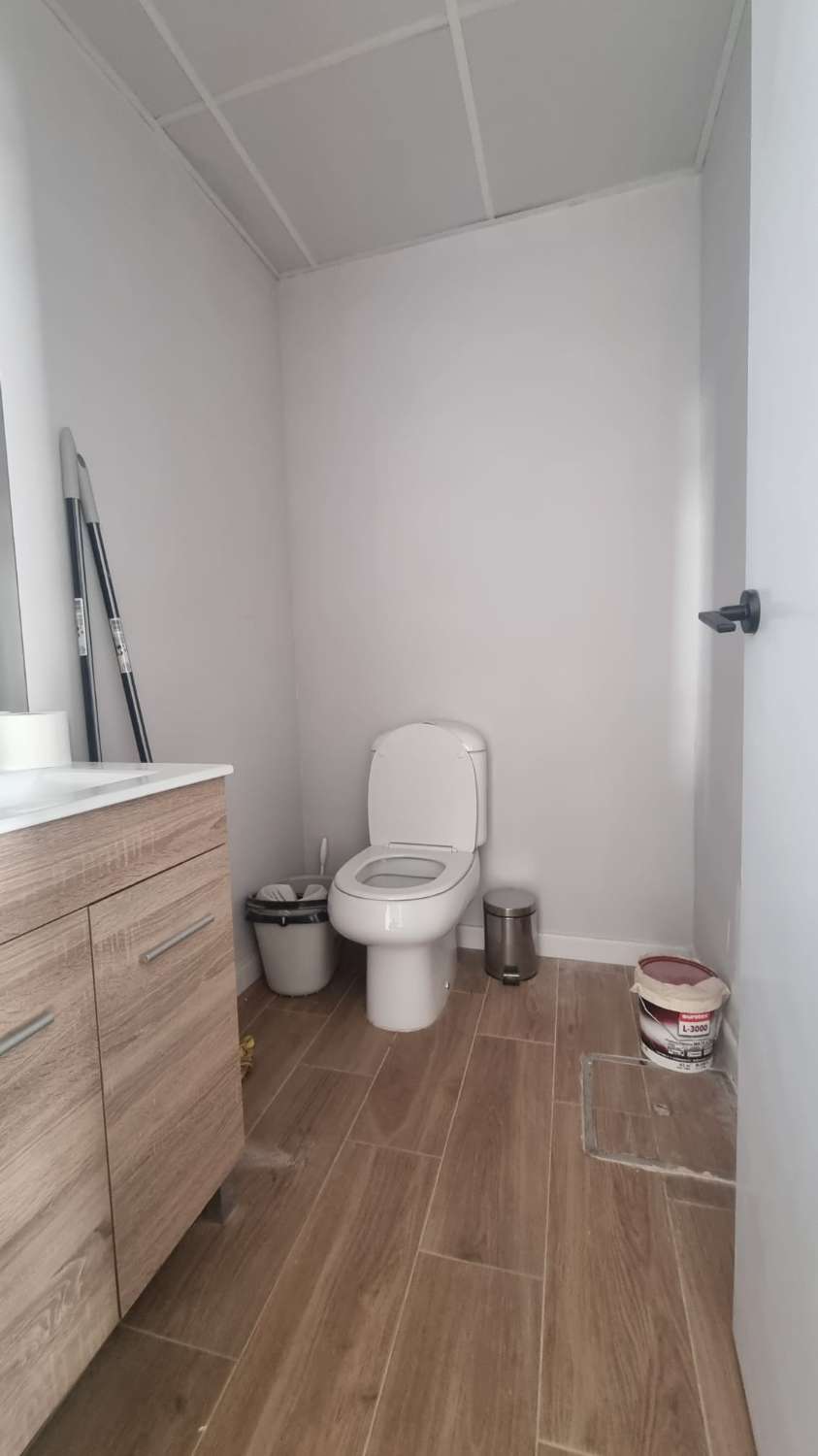 Local comercial en esquina con máxima visibilidad