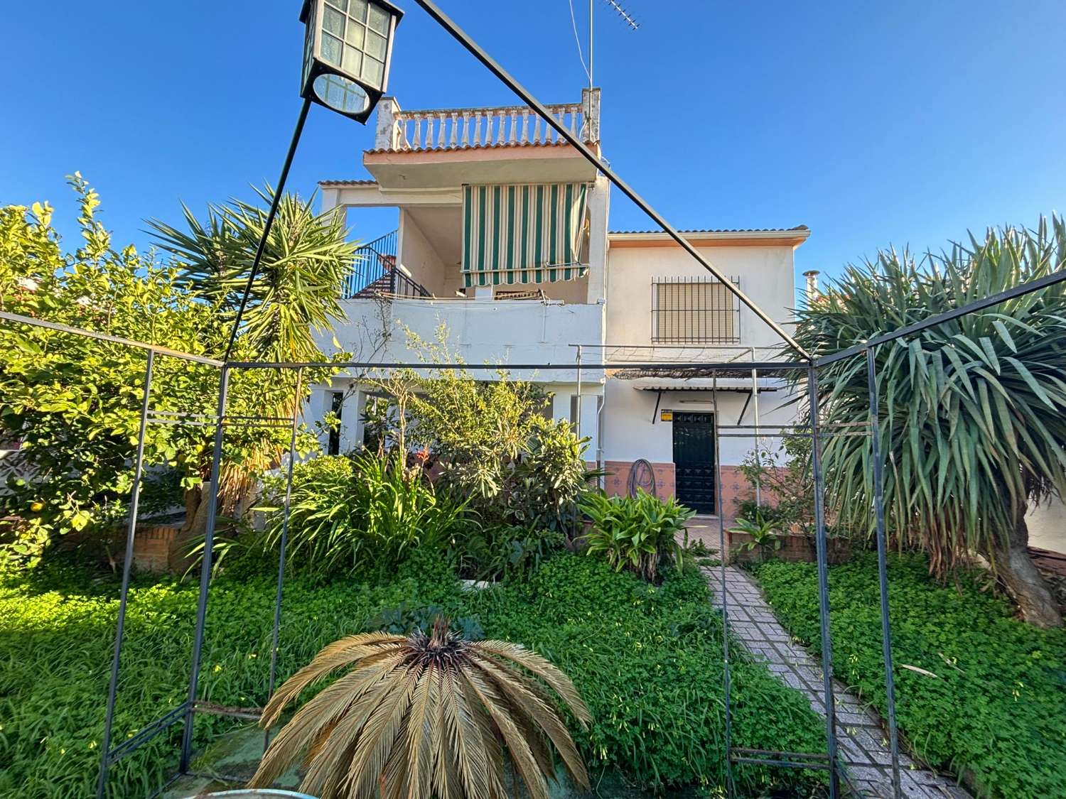 Chalet Independiente en Centro de Alhaurin de la Torre.