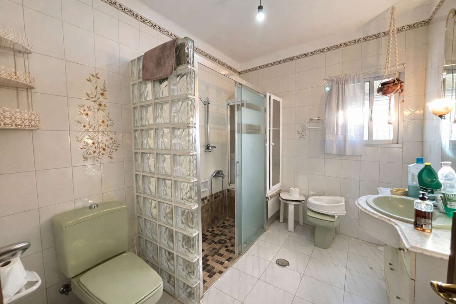 Chalet Independiente en Centro de Alhaurin de la Torre.