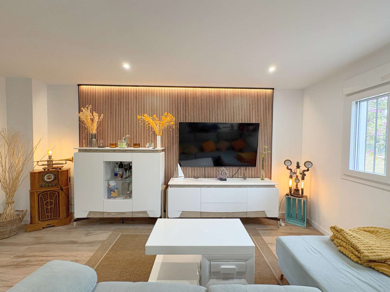 Rustic property with two independent houses in La Alquería.