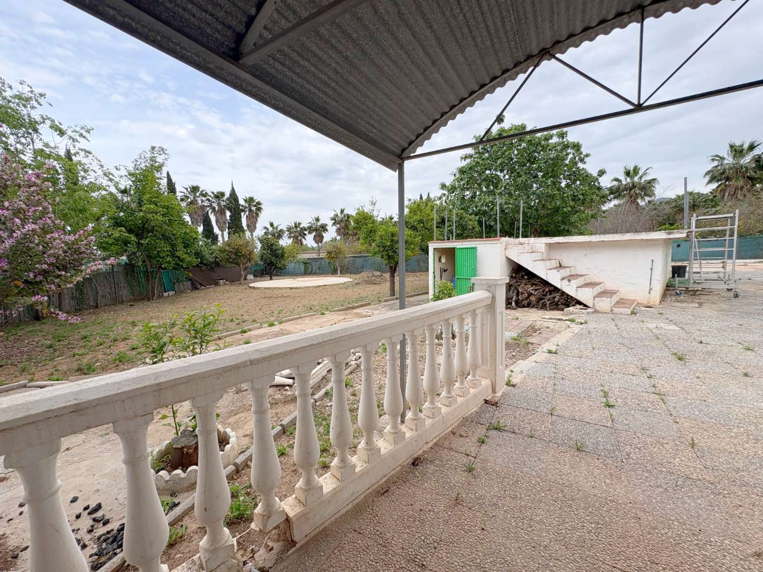 Rustic property with two independent houses in La Alquería.