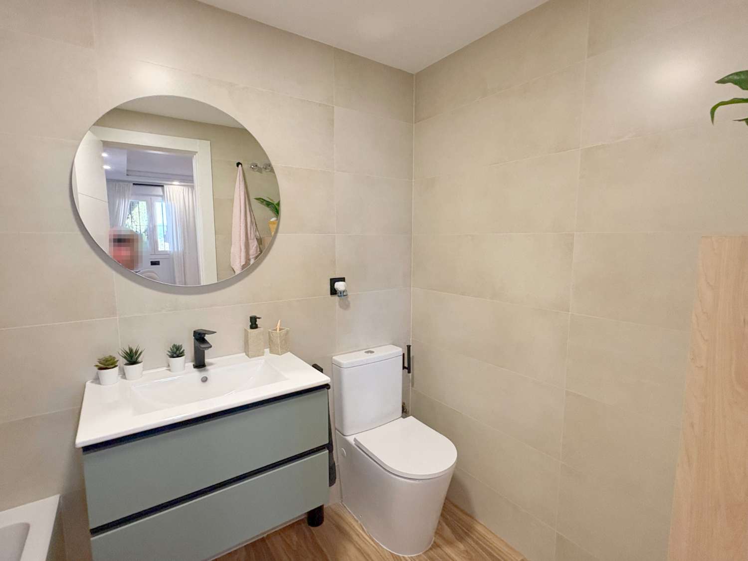 Vivienda de 3 habitaciones reformada con terraza y piscina en Alhaurín de la Torre