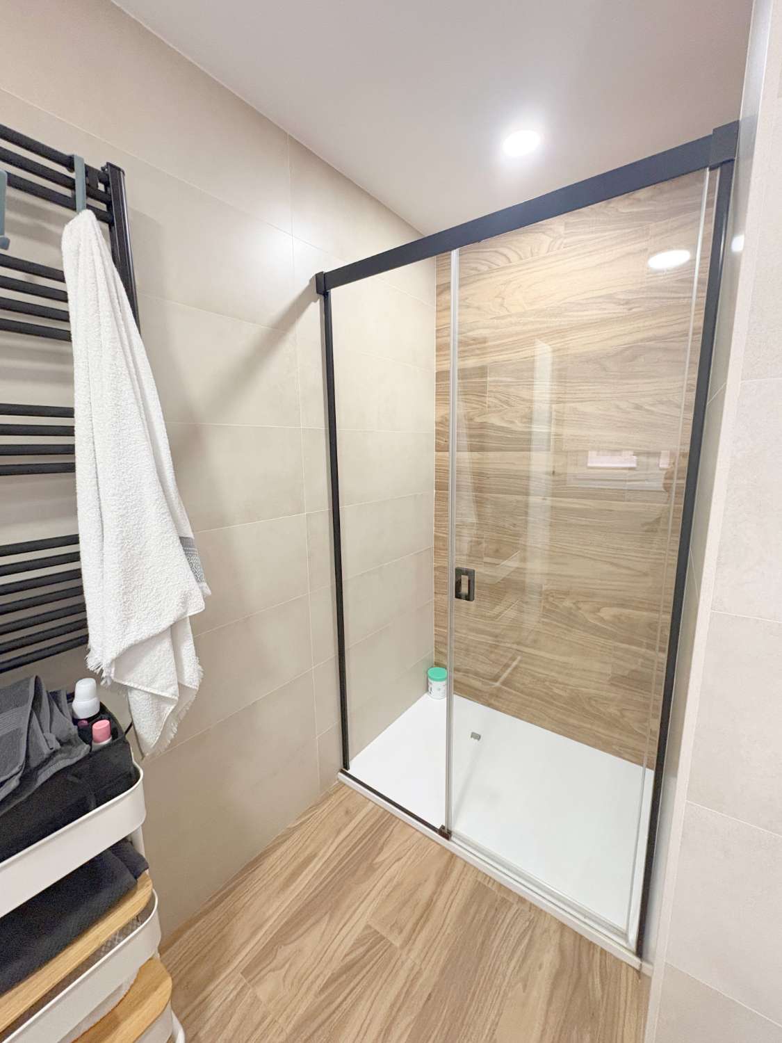 Vivienda de 3 habitaciones reformada con terraza y piscina en Alhaurín de la Torre
