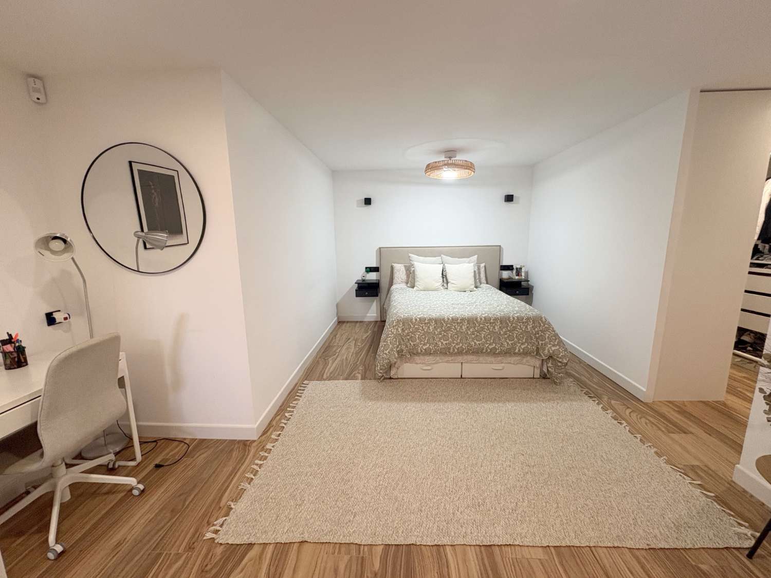 Vivienda de 3 habitaciones reformada con terraza y piscina en Alhaurín de la Torre
