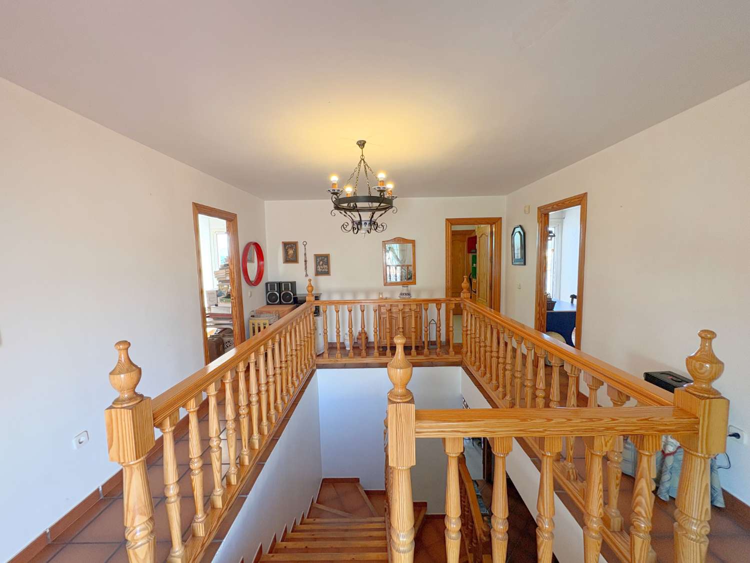 Espectacular finca rústica de 70.000 m² con vivienda de 284 m² y vistas 360º