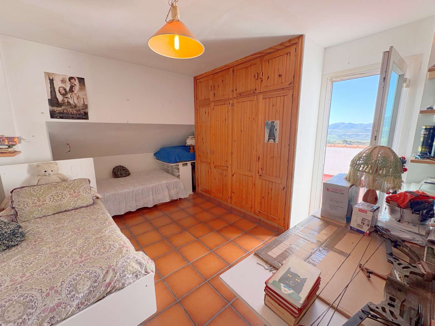 Espectacular finca rústica de 70.000 m² con vivienda de 284 m² y vistas 360º