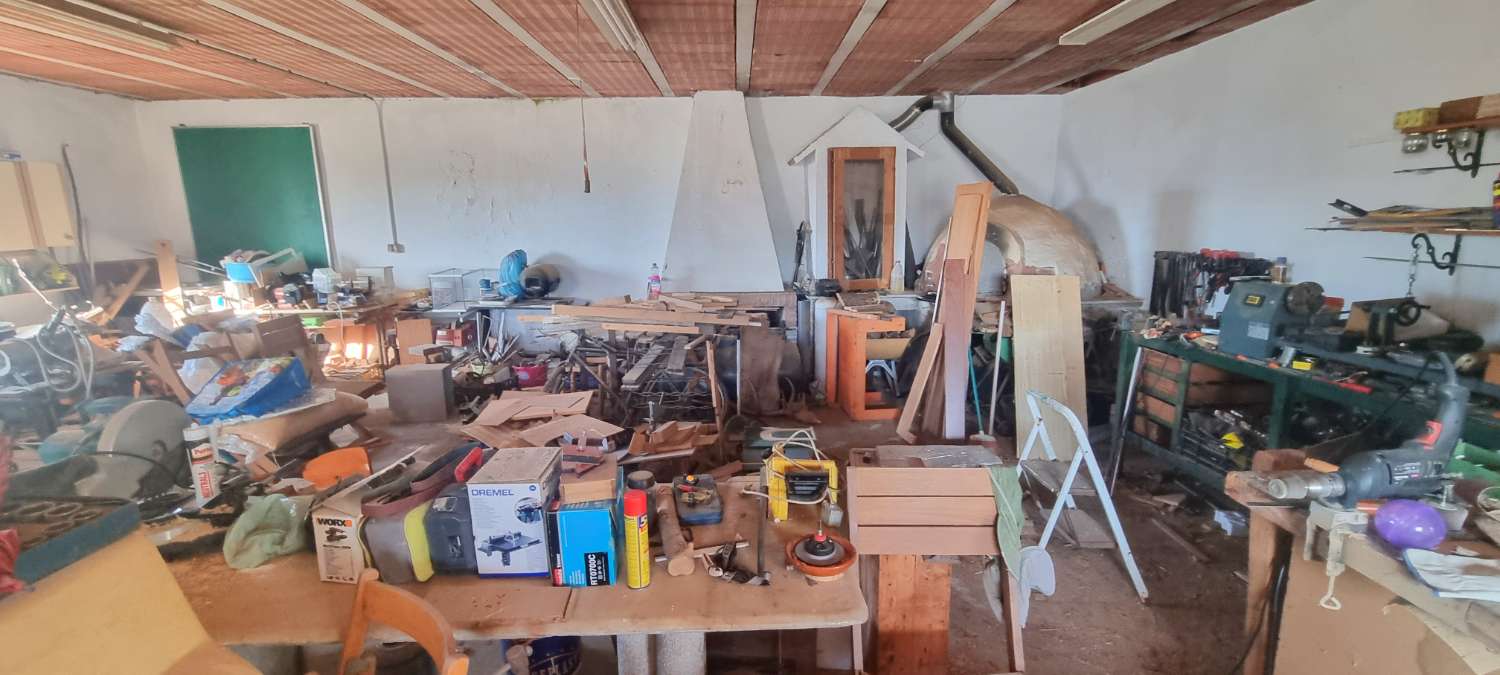 Espectacular finca rústica de 70.000 m² con vivienda de 284 m² y vistas 360º