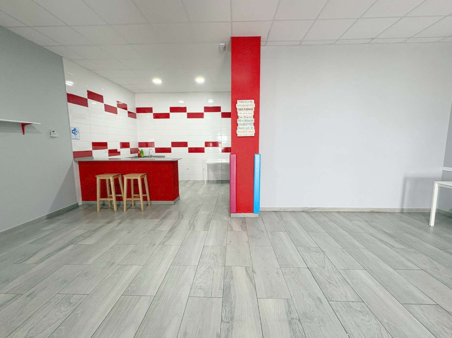 Fantástico local de 135m2 en alquiler