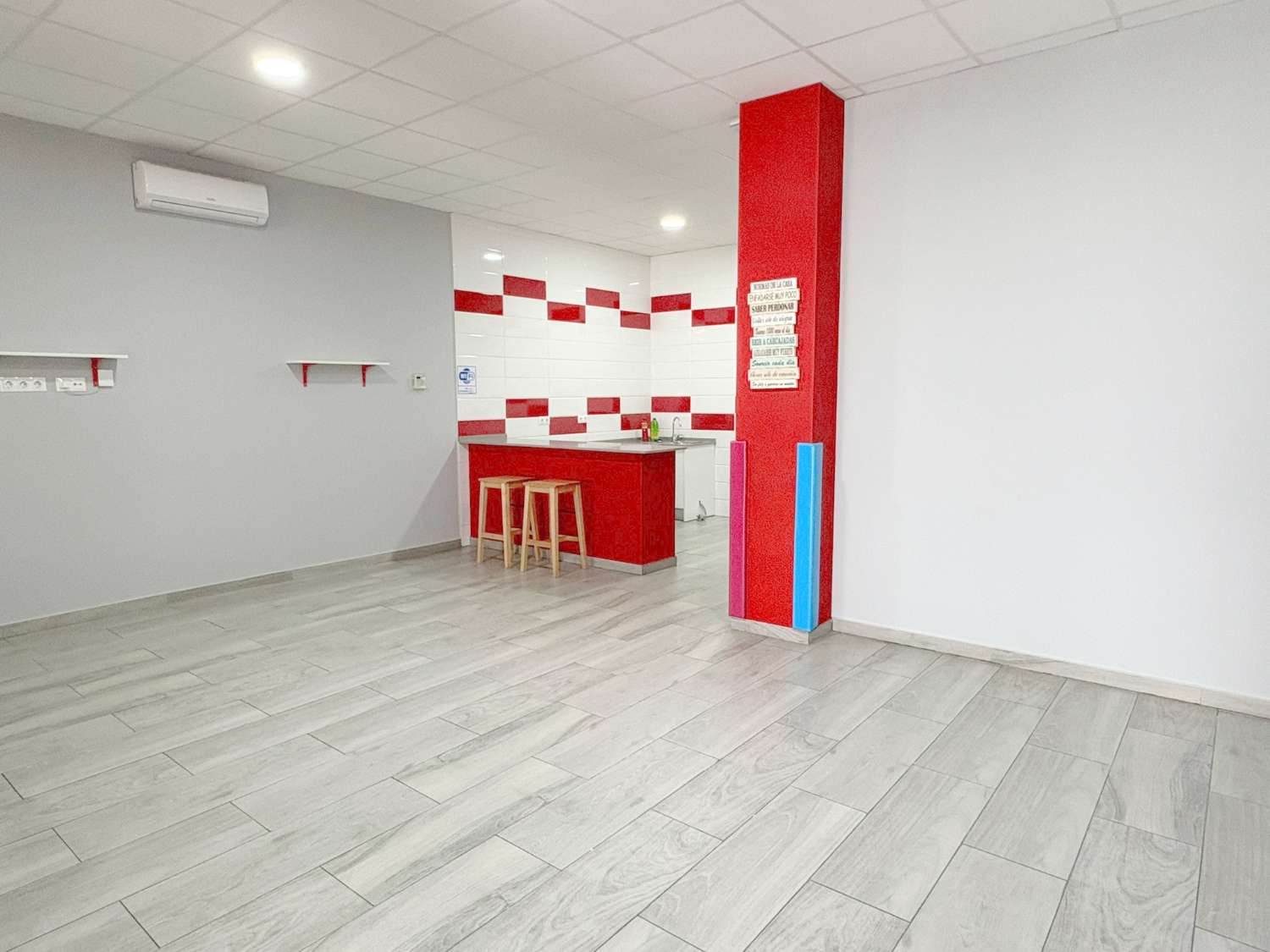 Fantástico local de 135m2 en alquiler