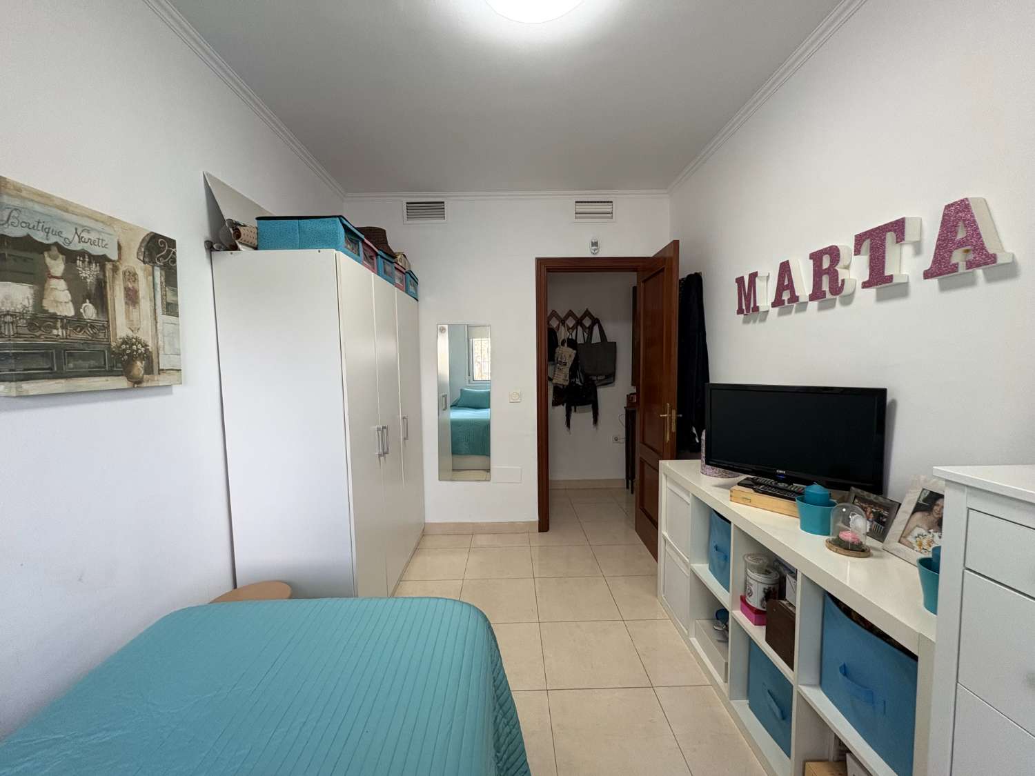 Chalet pareado en urbanización Atalaya