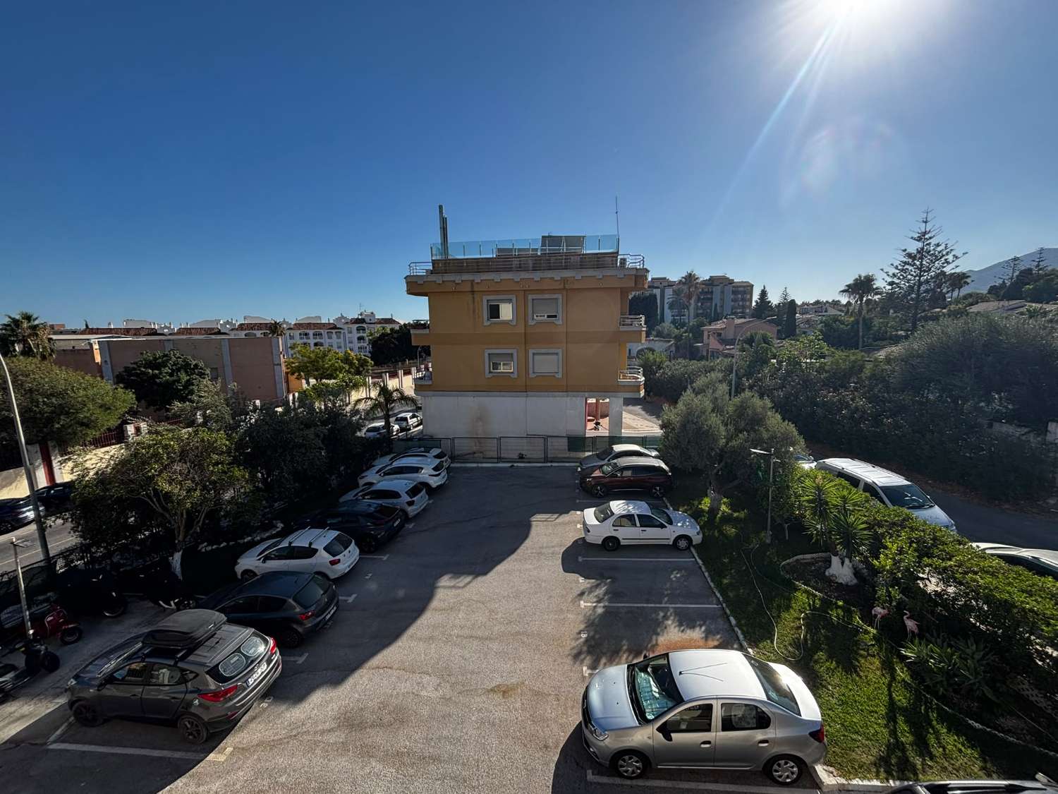 Piso de tres dormitorios cerca del mar en el Pinillo.