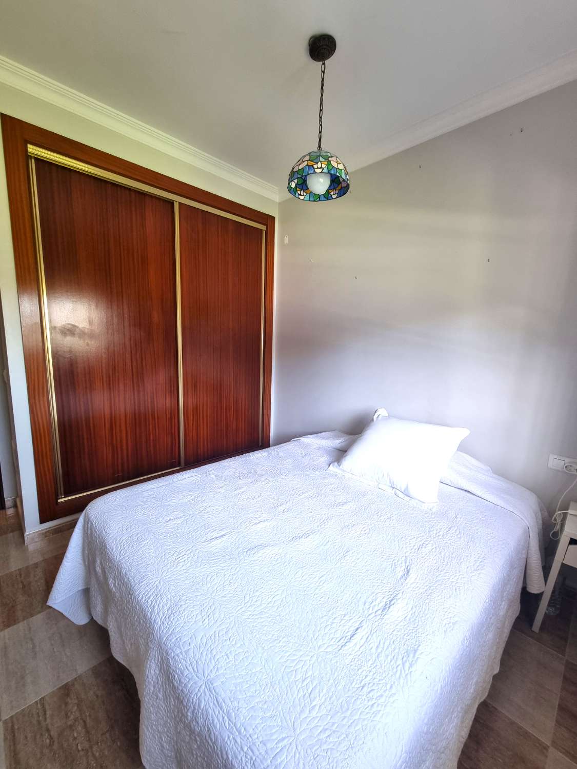 Chalet independiente en una sola planta con piscina y jardín en Alhaurín de la Torre